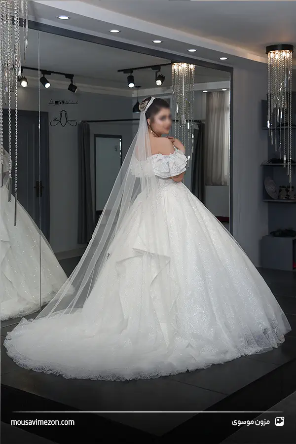 مدل لباس عروس شاین دامن گوشواره ای