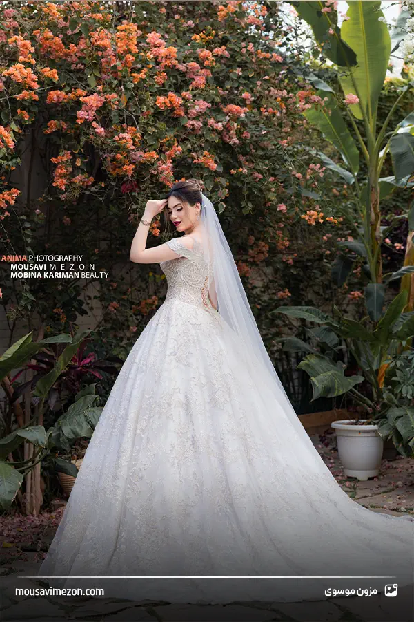 مدل لباس عروس شاین بلک لایت